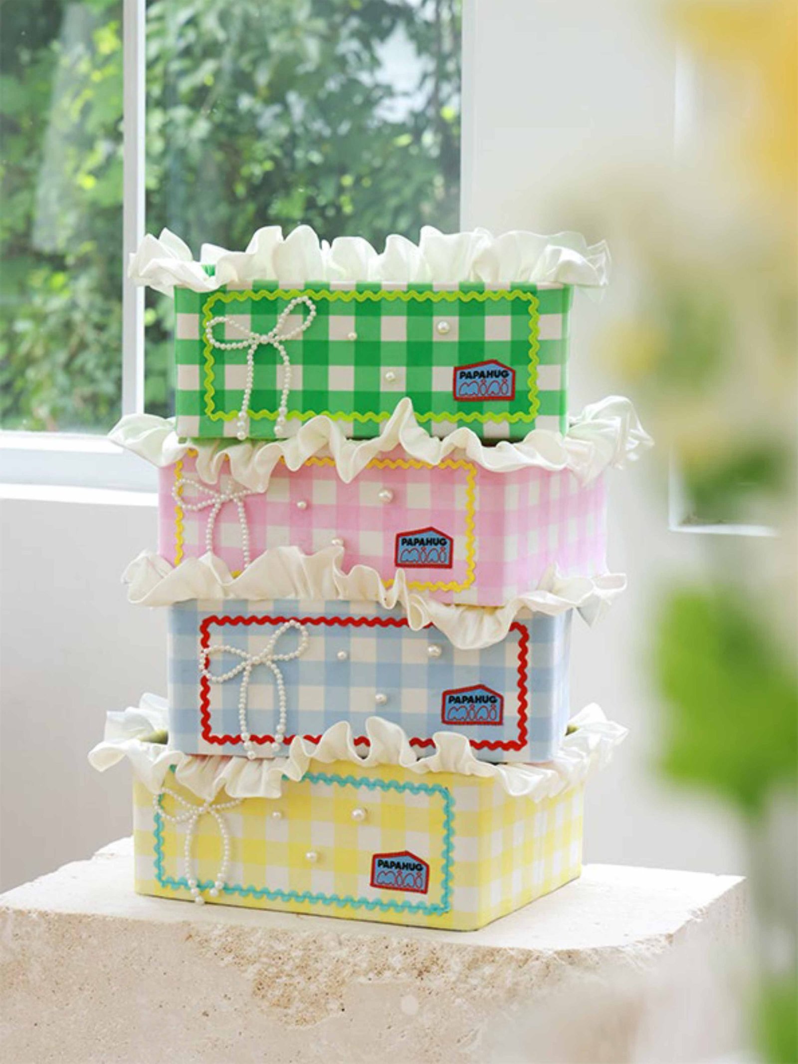 papahug-profile202510-46